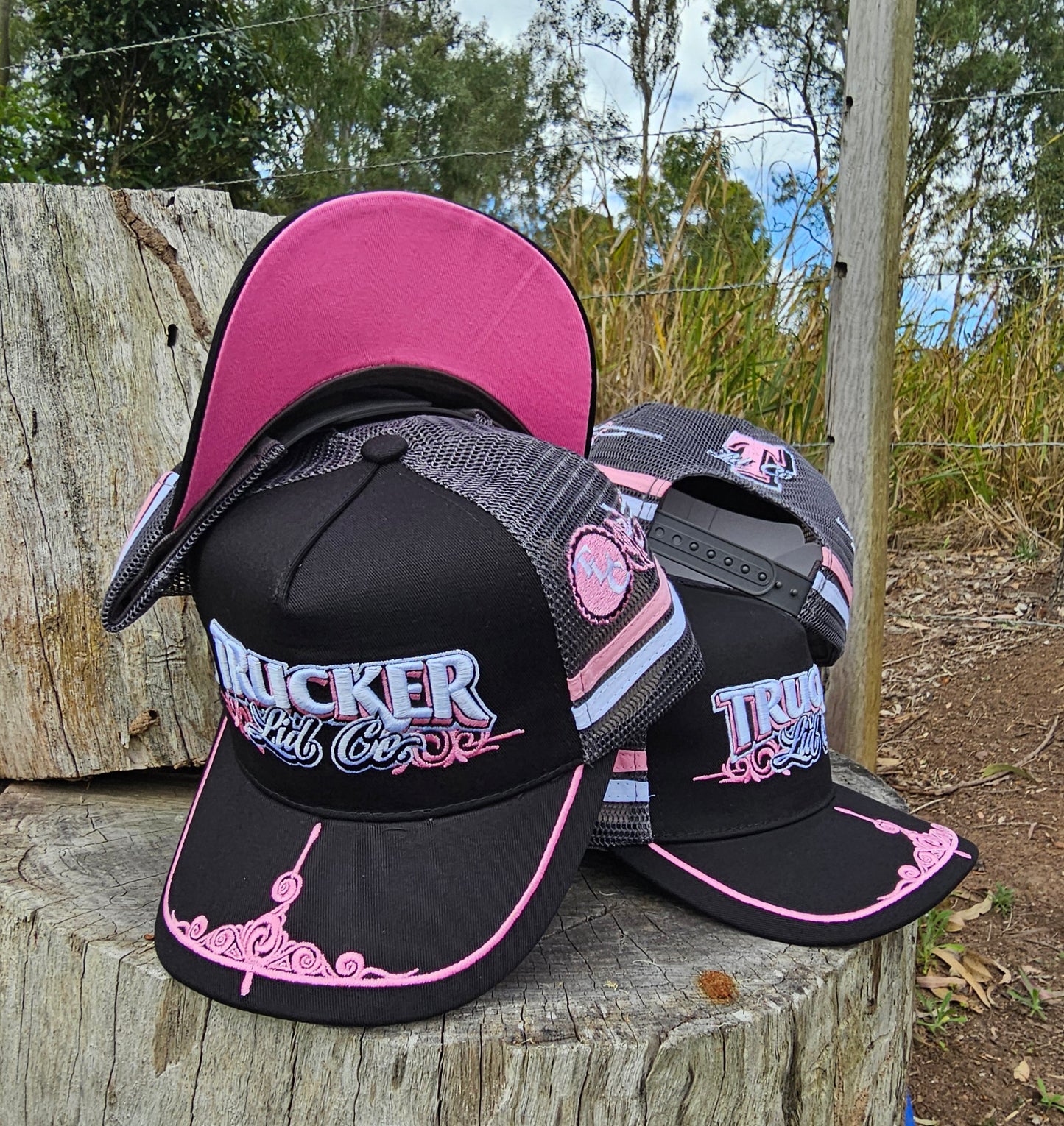 Signature- Black/Pink Kids