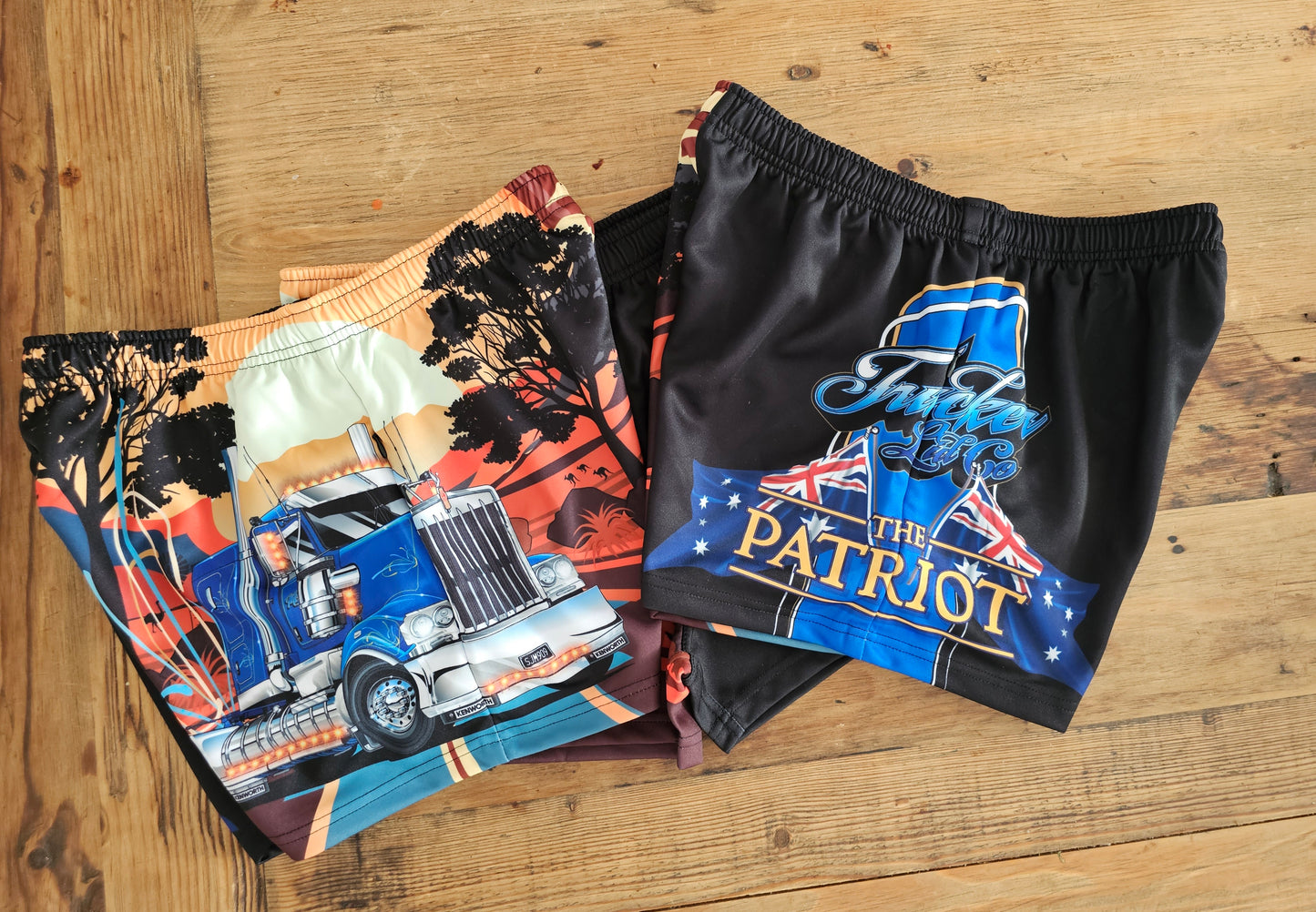 THE PATRIOT FOOTY SHORTS