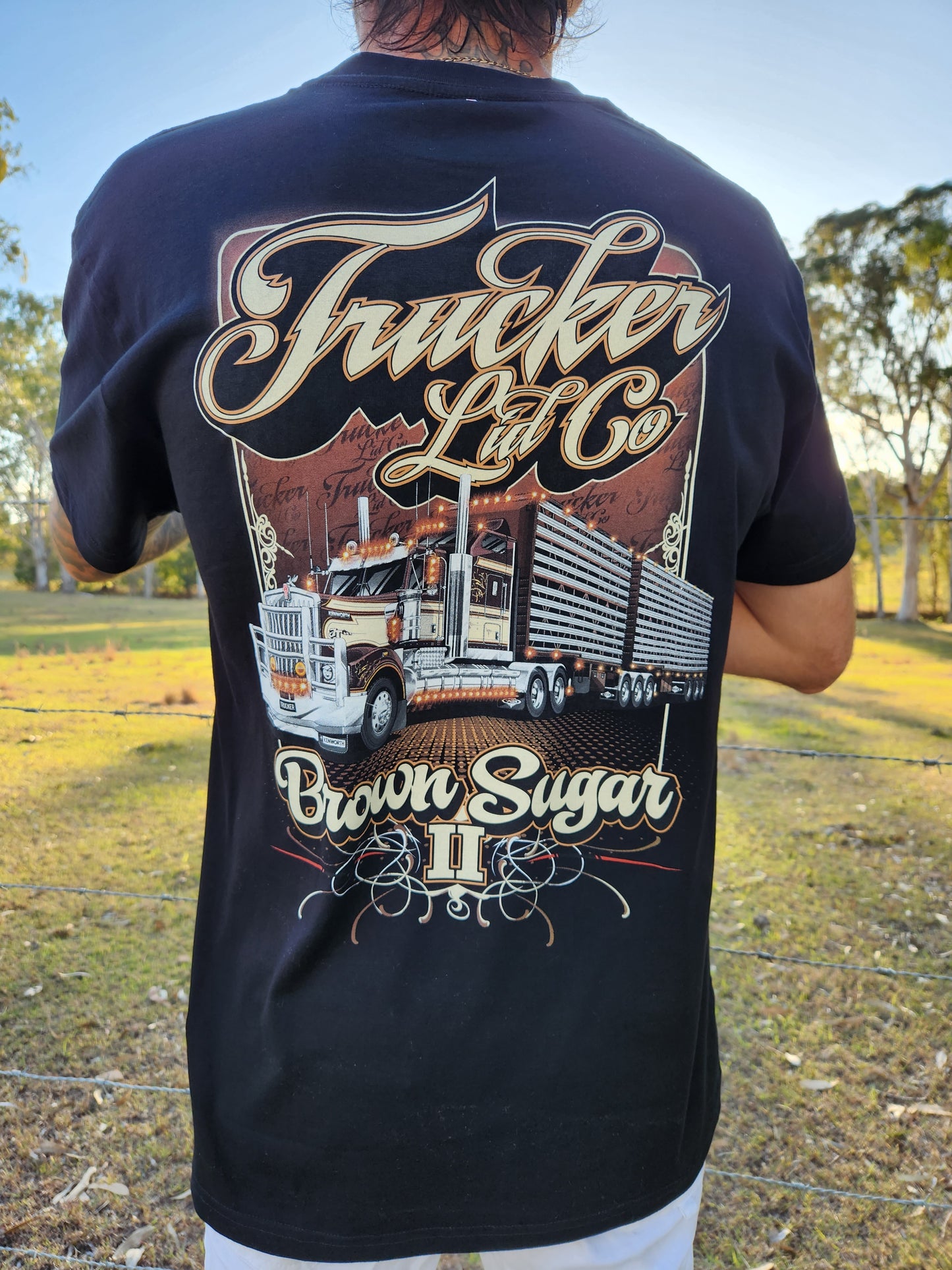 BROWN SUGAR TEE